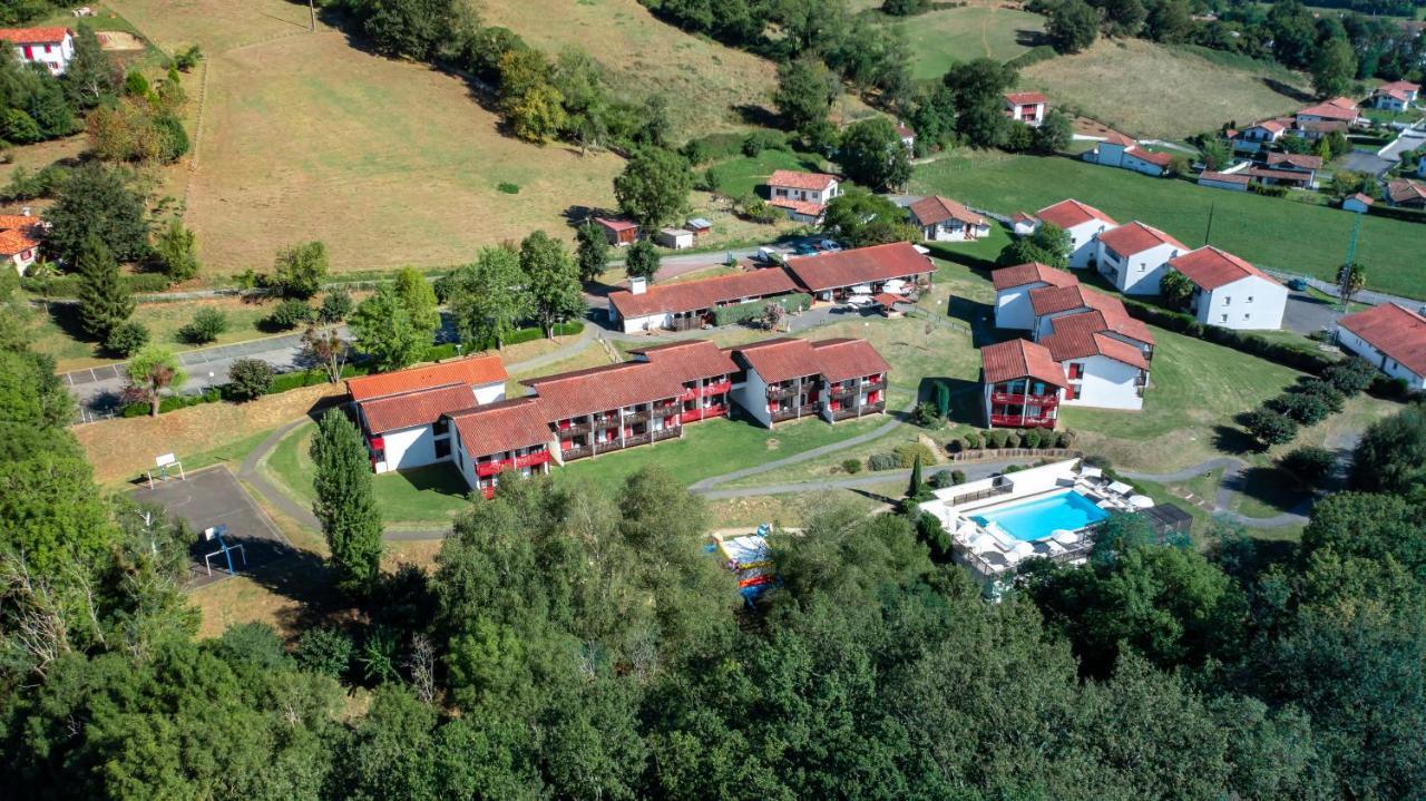Vvf Pays Basque Saint-Etienne-De-Baigorry Hotel Exterior foto